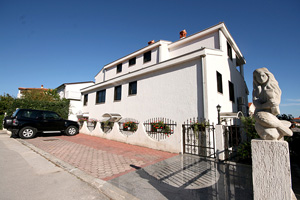 01PU_uvala2a.jpg