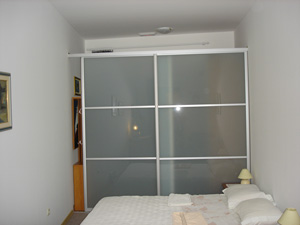 01ST_Split08sn.jpg