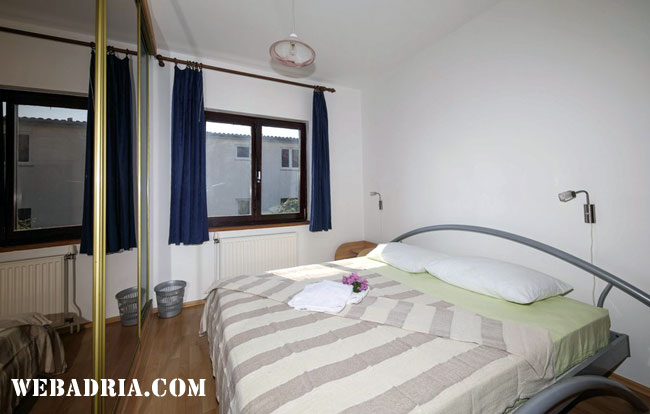 04TR_Trogir_3e.jpg