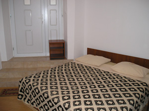05ST_Split01bo.jpg