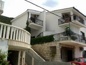 06NE_Neum3.jpg