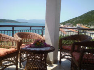 06NE_Neum5.jpg