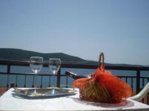 06NE_Neum7.jpg