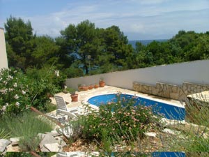 0_01IH_hvar1c.jpg