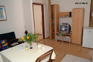 0_113SD_molunat6e.jpg