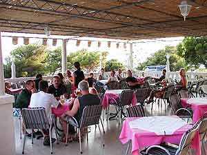 0_118MID_omis3.jpg