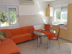 0_201MID_VinisceAG08a.jpg